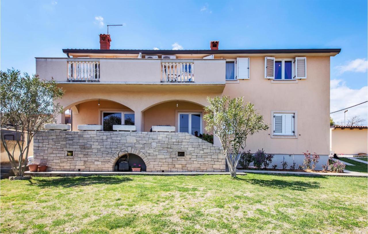 Awesome In With Wifi Apartment Pula